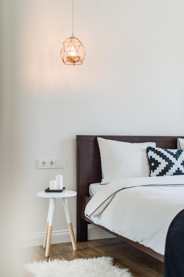 Stylish Apartment In The Heart Of Kaunas Old Town Bagian luar foto