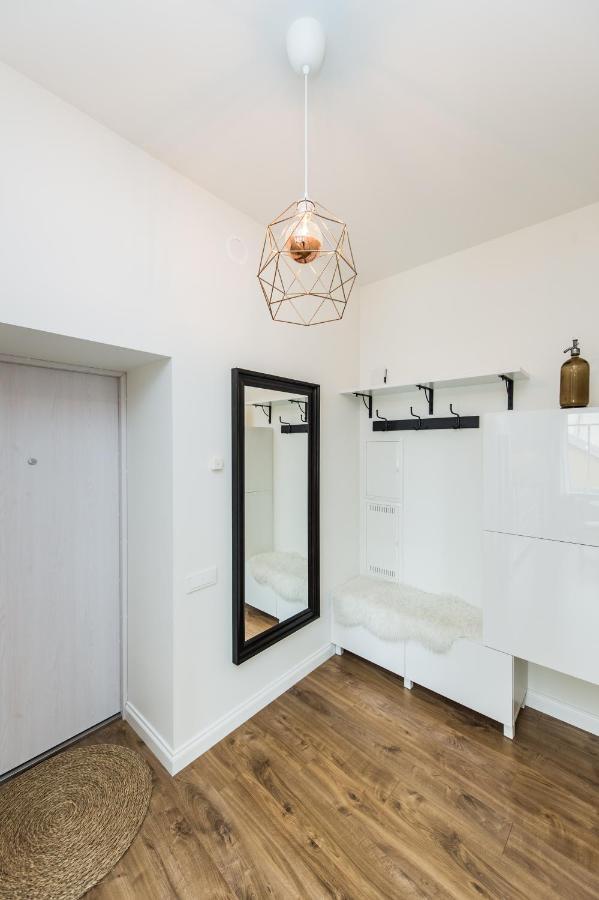 Stylish Apartment In The Heart Of Kaunas Old Town Bagian luar foto