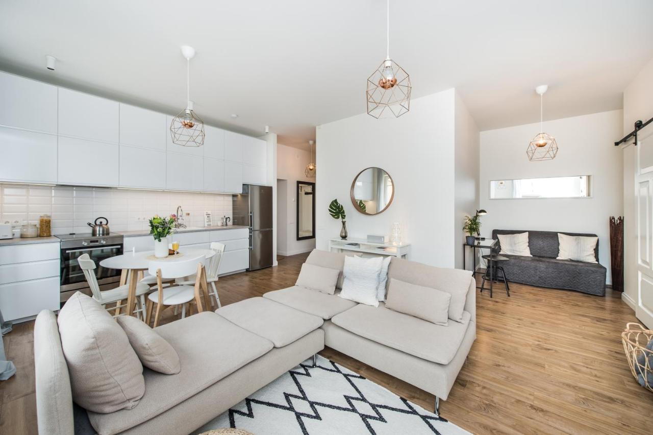 Stylish Apartment In The Heart Of Kaunas Old Town Bagian luar foto